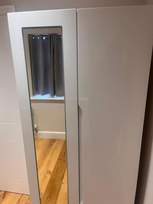 No 31 Floatheaven Apartment Thamesmead  Ngoại thất bức ảnh