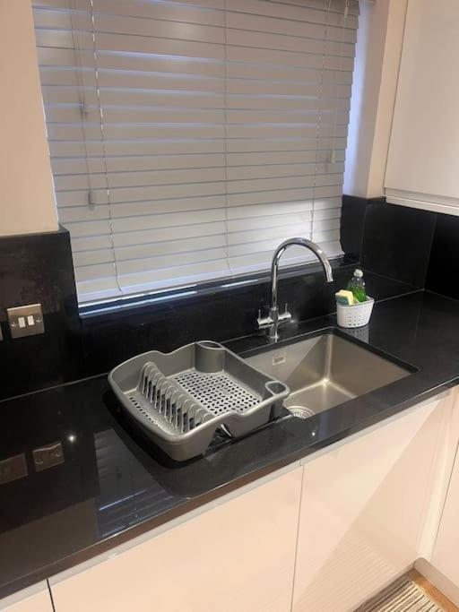 No 31 Floatheaven Apartment Thamesmead  Ngoại thất bức ảnh